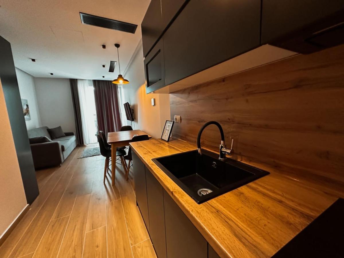Aral Sea View Apartments & Suites Shëngjin Kültér fotó